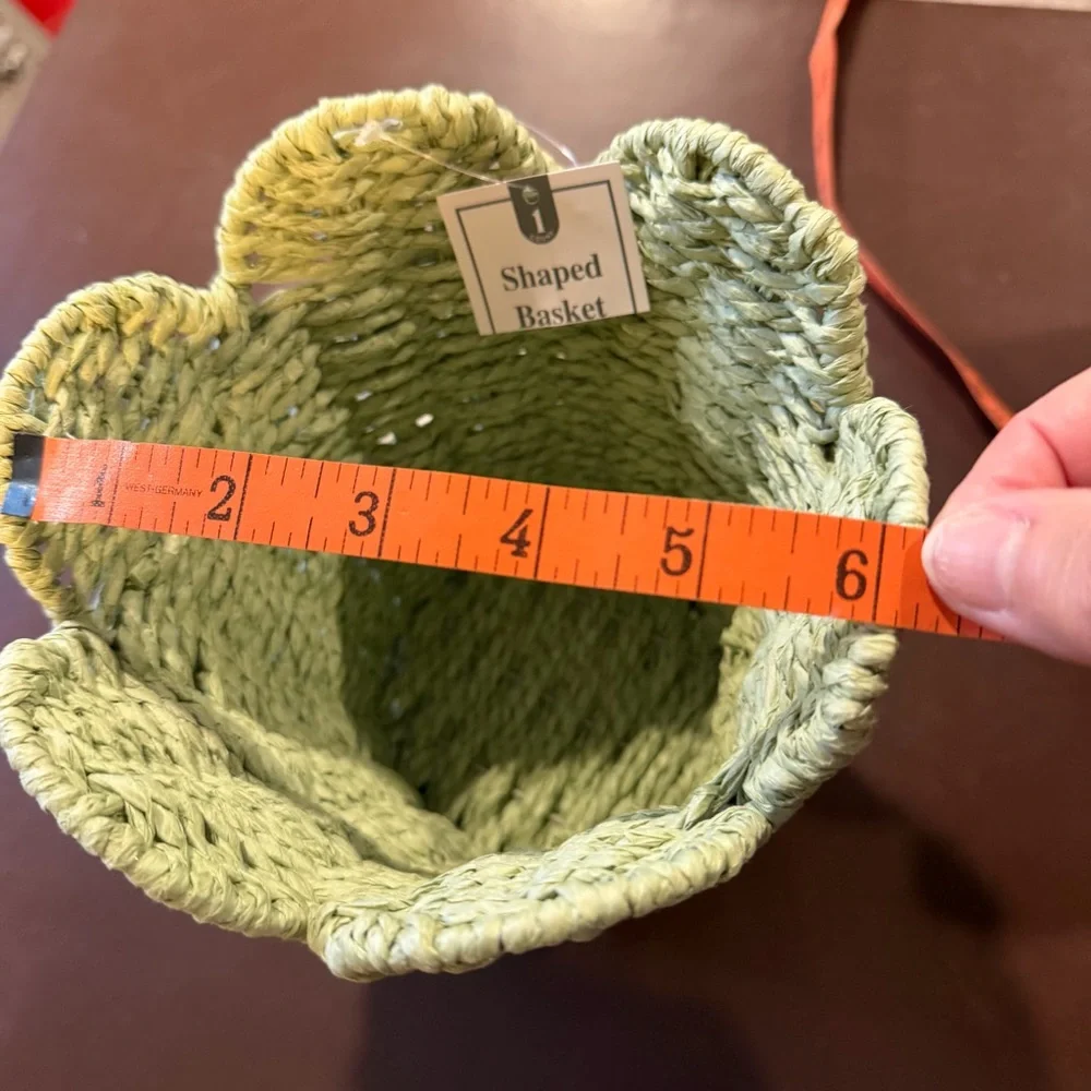 Green Woven Tulip Basket